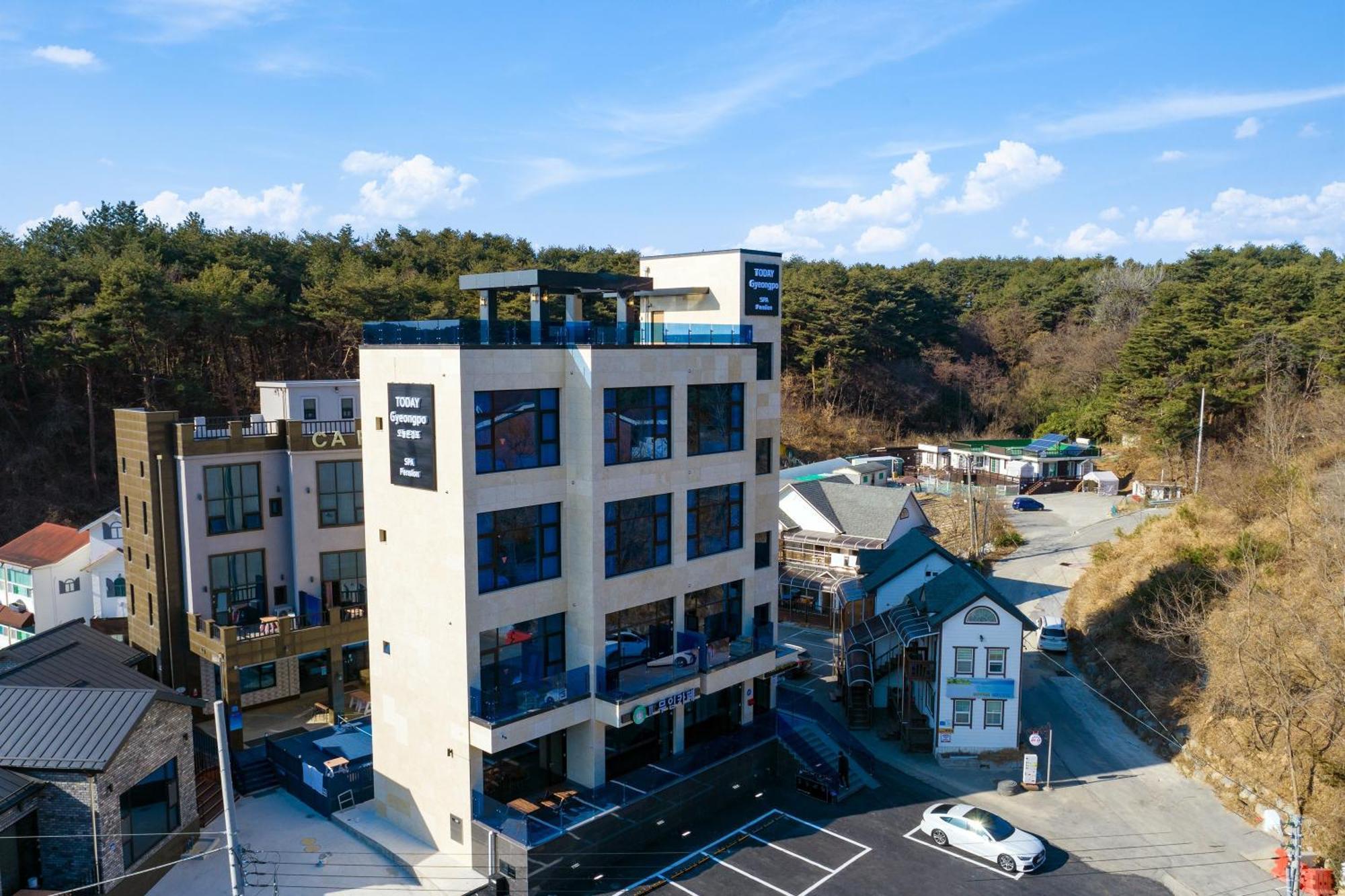 Today Gyeongpo Oceanview Pension Gangneung Buitenkant foto